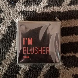 "I'm Blusher" Blush Make Up
